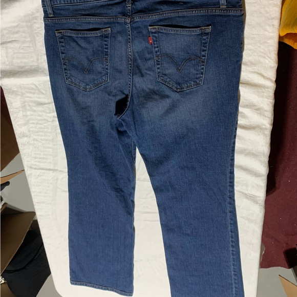 Plus Size Levi's 590 Bootcut Fuller-Waist Jeans, Size 16 M (Regular Inseam), GUC - Picture 6 of 8